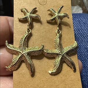 NEW Starfish Dangle Earrings Gold Tone